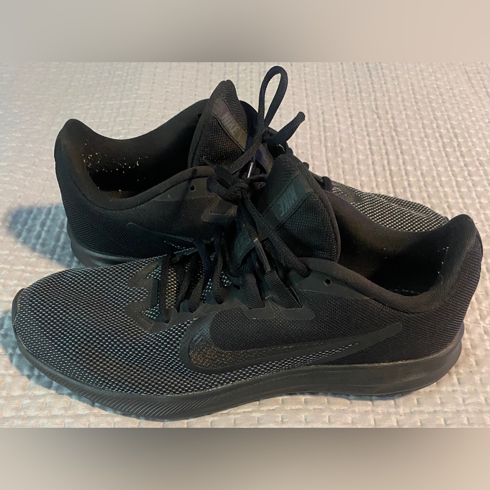 Nike Downshifter Sneaker Shoes Men's 11.5 Black AQ7481-005